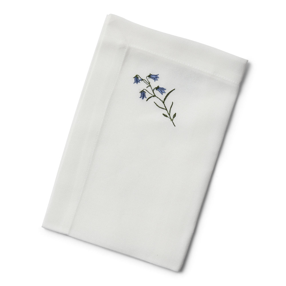 Flora serviet med klokkeblomst