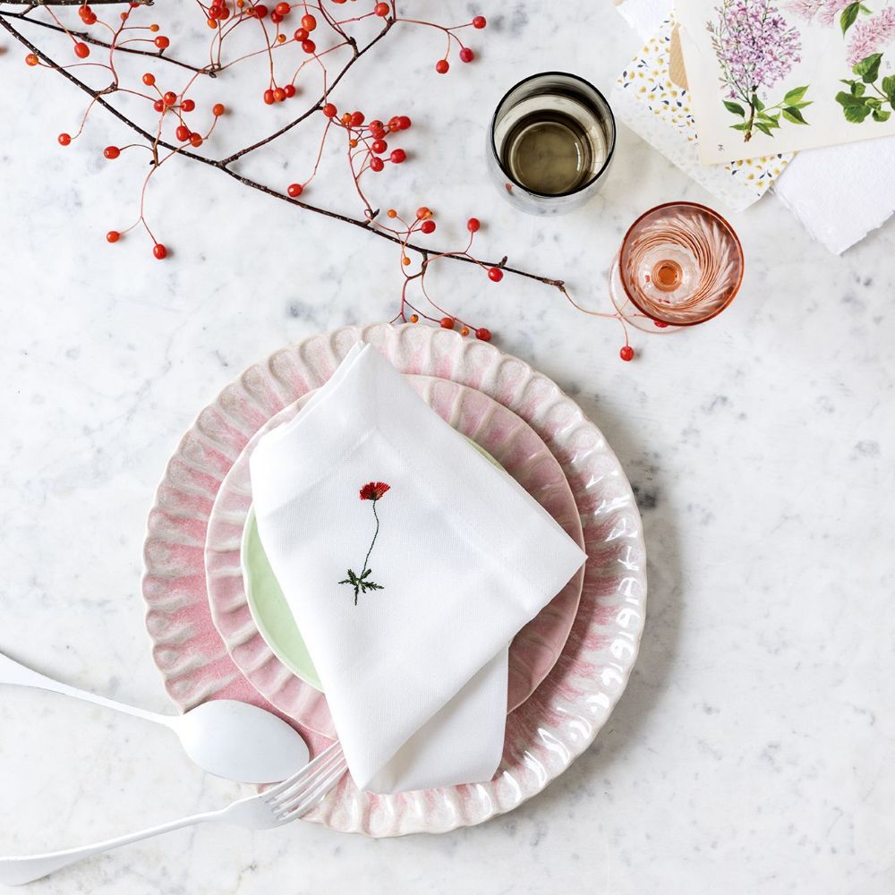 Flora serviet med valmue