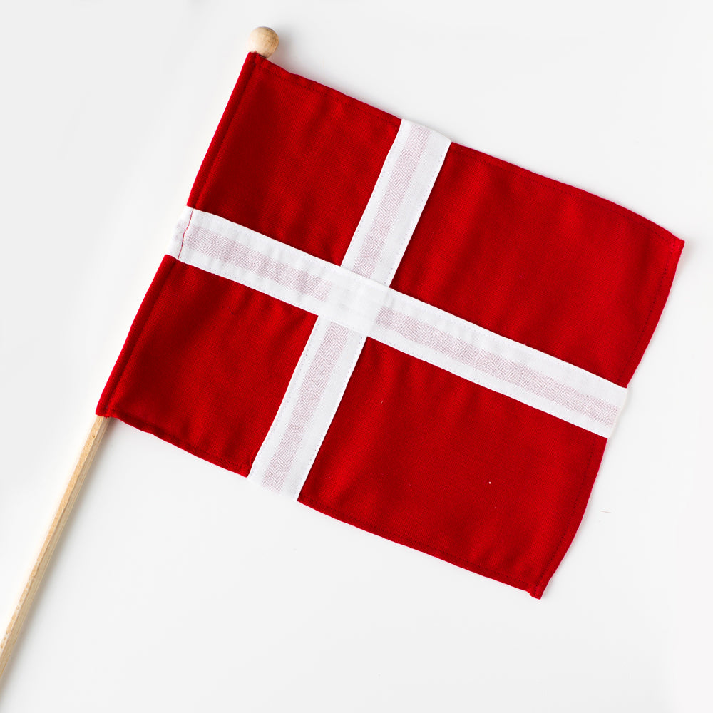 Heja flaggor i äkta flaggduk - styckvis eller 3-pack