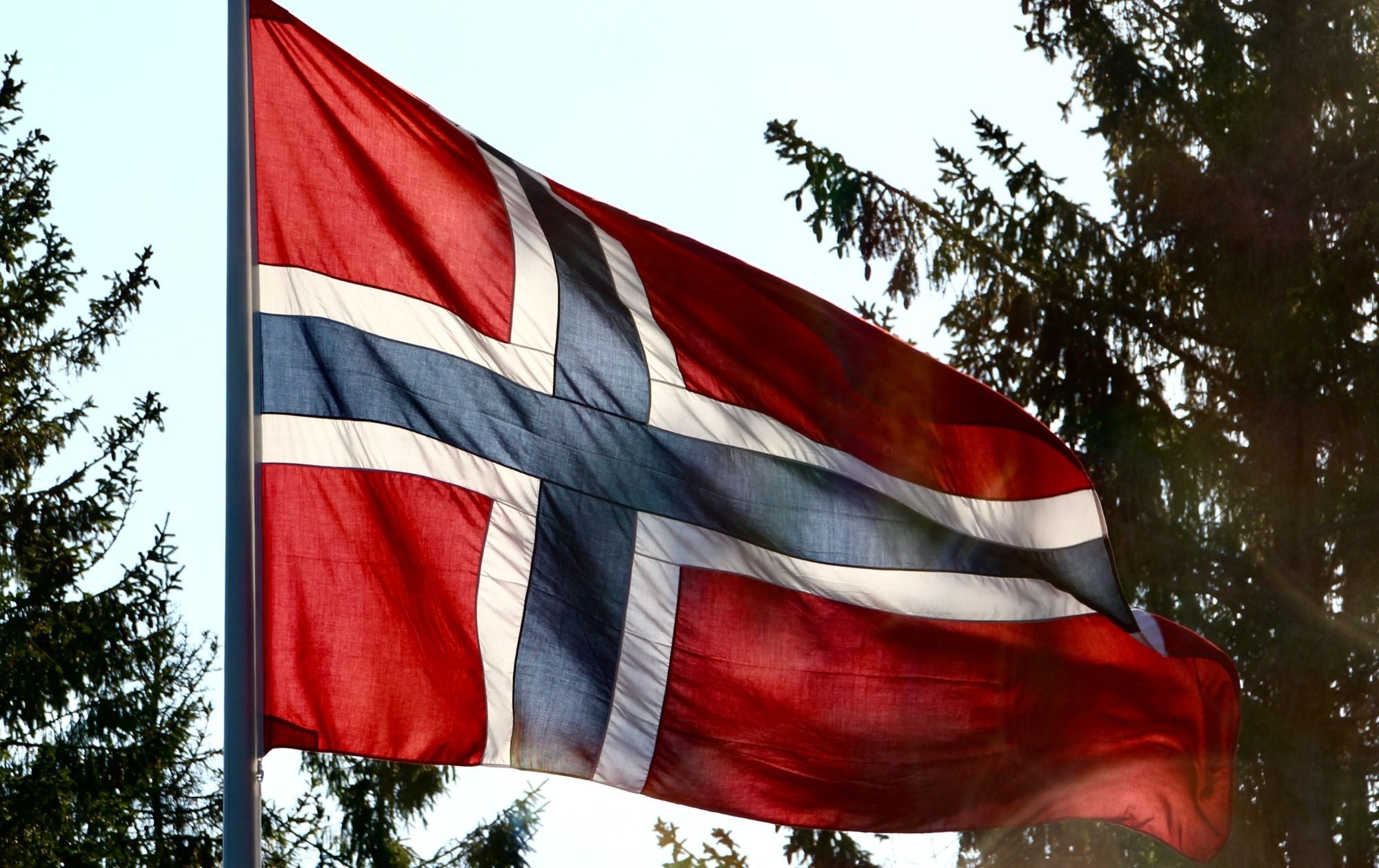 Hvordan ser du, at dit norske flag er slidt og bør udskiftes?