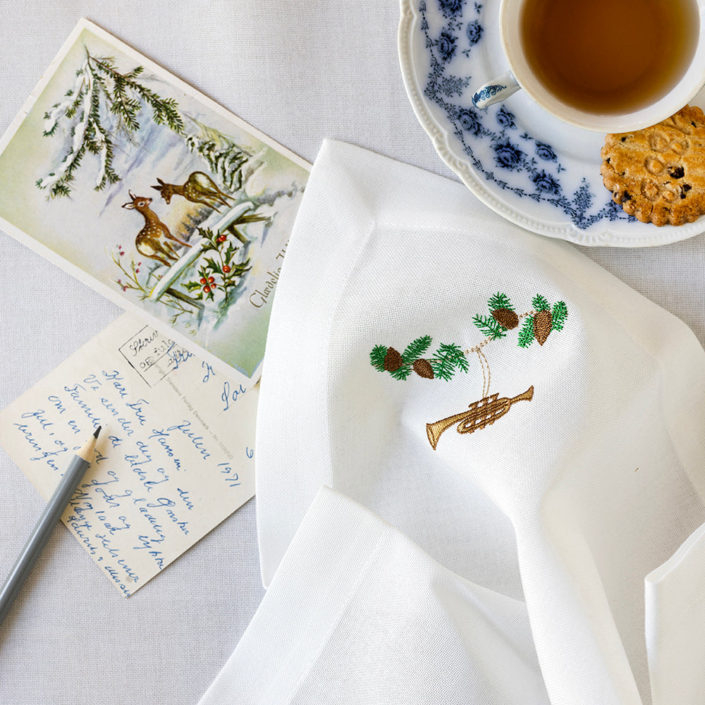 Julservett med trumpet