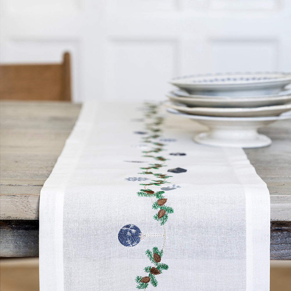 Jullöpare med klassiska blå motiv