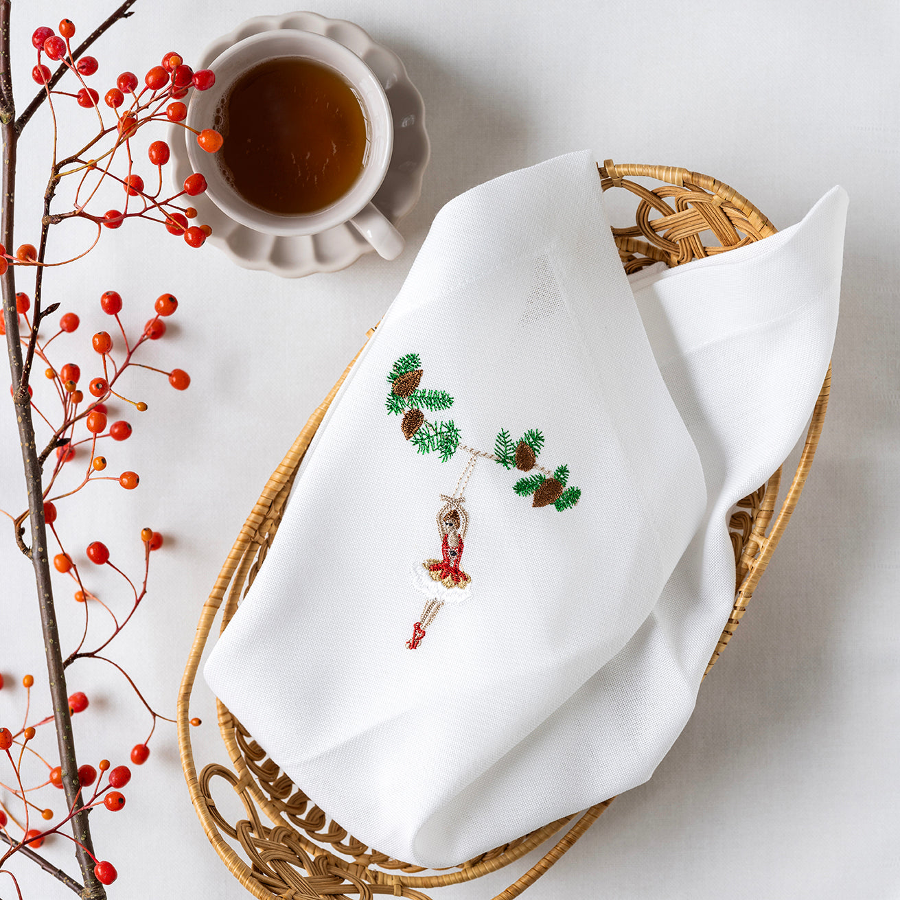 6 stk. julservetter med sagor