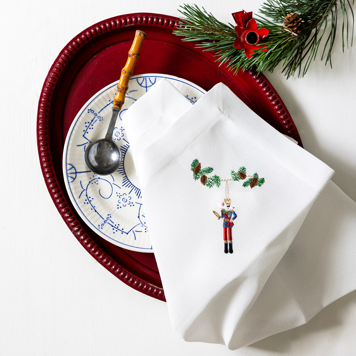 6 stk. julservetter med sagor