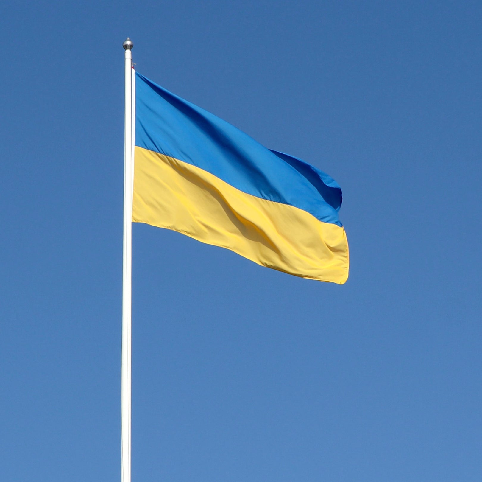 Ukrainas flagga passar 7, 8 och 9 meters flaggstång
